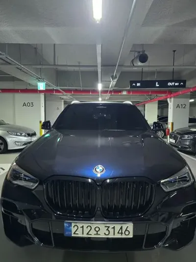 BMW X5 · 2022 год