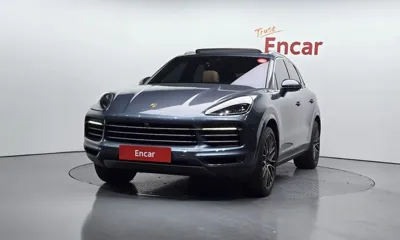 Porsche Cayenne 2019, 96478 км, за 60880000 KRW