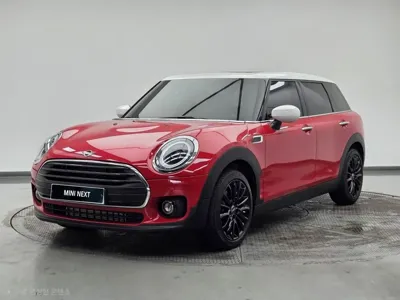 MINI Clubman · 2023 год