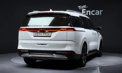 Kia Canival 2023, 56884 км, за 39000000 KRW - фото 2