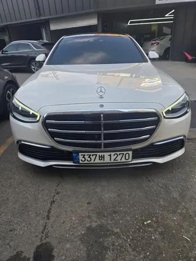 Mercedes-Benz S-Class · 2021 год
