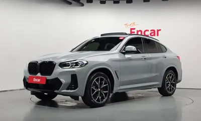 BMW X4 · 2022 год