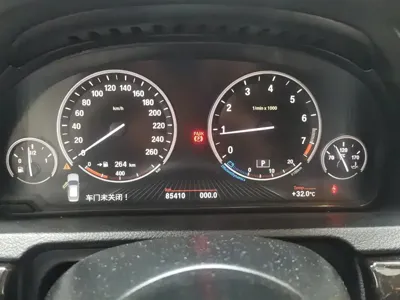BMW 5 Series GT 2016, 85399 км, за 83000 CNY - фото 14