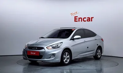 Hyundai Accent · 2011 год