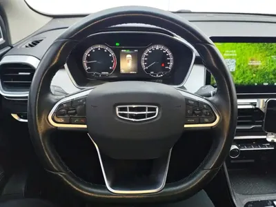 Geely Binyue 2022, 48800 км, за 54700 CNY - фото 15