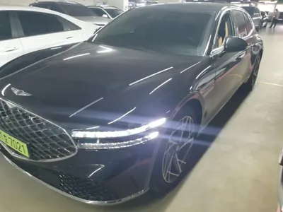 Genesis G90 · 2026 год