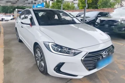Hyundai Elantra (6th Generation 2016, 51300 км, за 51552.3 CNY - фото 3