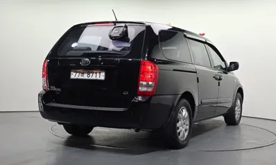 Kia Canival 2009, 117075 км, за 4300000 KRW