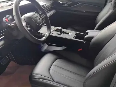 GAC Motor Shadow Leopard 2021, 35000 км, за 37800 CNY - фото 5