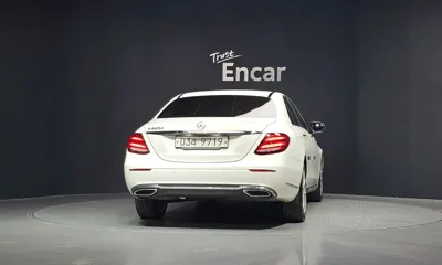 Mercedes-Benz E-Class 2019, 163983 км, за 19200000 KRW - фото 4