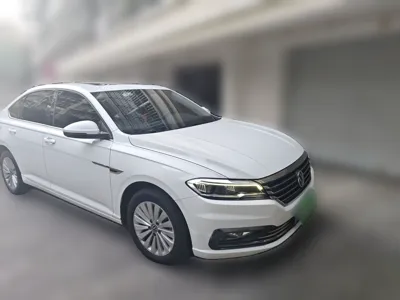 Volkswagen Lavida 2021, 93200 км, за 64335.98 CNY