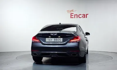 Genesis G70 2018, 117220 км, за 21900000 KRW
