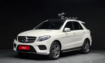 Mercedes-Benz GLE-Class · 2017 год