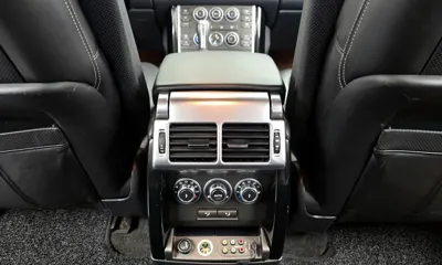 Land Rover Range Rover 2010, 242619 км, за 8990000 KRW - фото 18