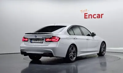 BMW 3-Series 2018, 100739 км, за 17900000 KRW