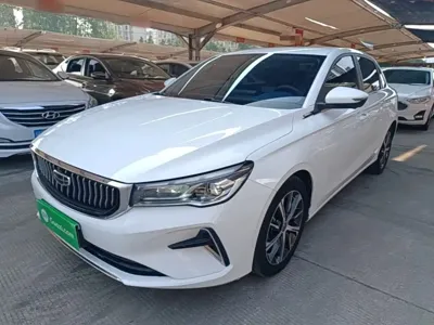Geely Emgrand · 2022 год