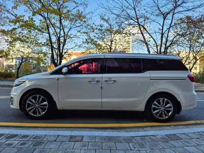 Kia Canival 2018, 149527 км, за 12900000 KRW
