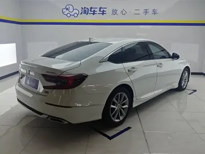 Honda Accord 2022, 60300 км, за 106800 CNY