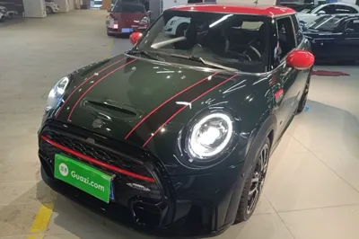 MINI JCW · 2023 год