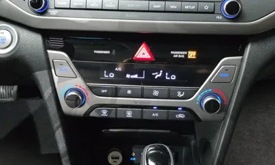 Hyundai Avante 2018, 122193 км, за 8900000 KRW - фото 17