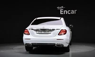 Mercedes-Benz E-Class 2018, 83047 км, за 25150000 KRW