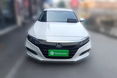 Honda Accord 2018, 105600 км, за 75940.11 CNY