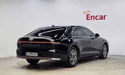 Hyundai Grandeur 2024, 34108 км, за 29000000 KRW