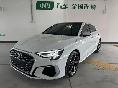 Audi A3 · 2023 год