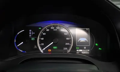 Lexus CT200h 2019, 92052 км, за 18900000 KRW - фото 29