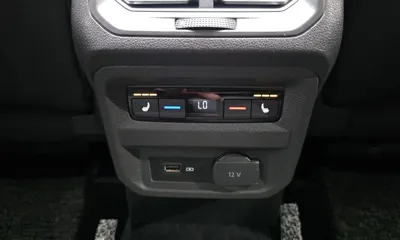 Volkswagen Tiguan 2018, 124991 км, за 18900000 KRW - фото 19
