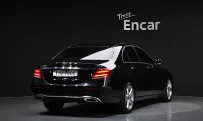 Mercedes-Benz E-Class 2018, 113435 км, за 18490000 KRW