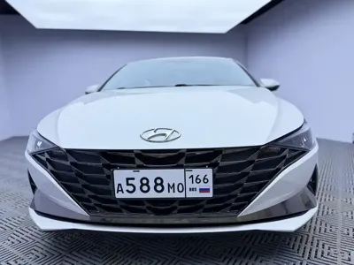 Hyundai Elantra 2023, 33000 км, за 99800 CNY