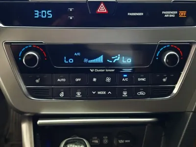 Hyundai Sonata 2016, 198983 км, за 6300000 KRW - фото 13