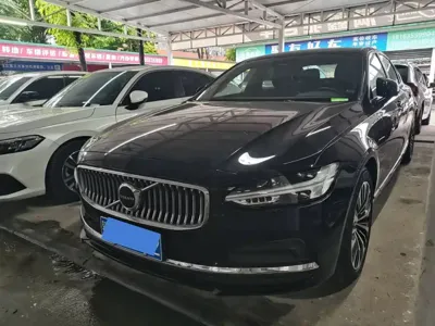 Volvo S90 · 2024 год