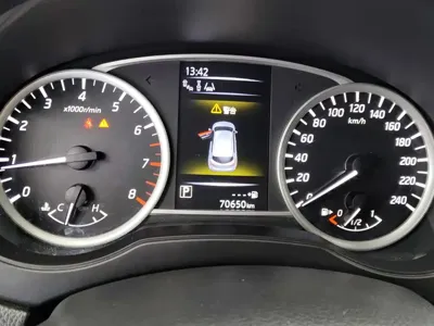 Nissan Tiida 2018, 70700 км, за 42800 CNY - фото 14