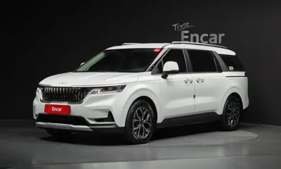 Kia Canival · 2023 год