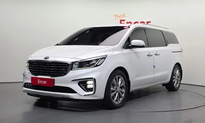 Kia Canival · 2019 год