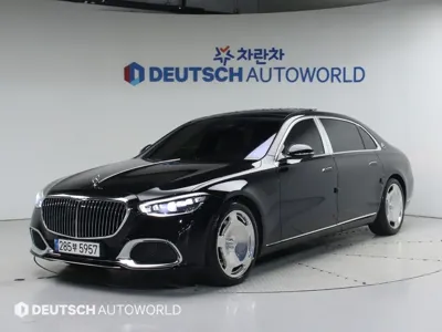 Mercedes-Benz S-Class · 2023 год