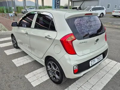 Kia Morning 2012, 153537 км, за 4500000 KRW