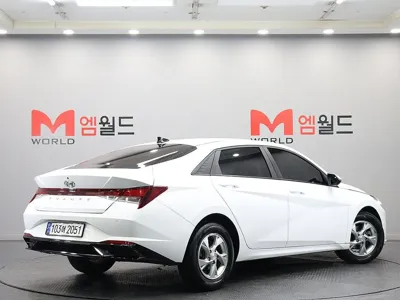 Hyundai Avante 2023, 93113 км, за 11990000 KRW