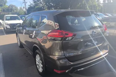 Nissan X-Trail 2021, 70000 км, за 89658.42 CNY