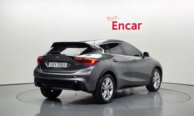 Infiniti Q30 2019, 44329 км, за 12000000 KRW
