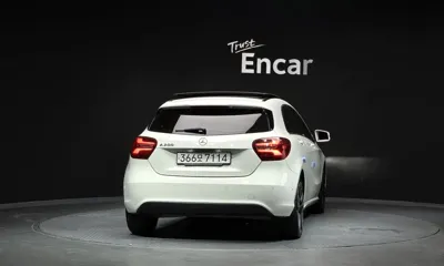 Mercedes-Benz A-Class 2017, 55520 км, за 10900000 KRW
