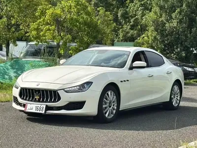 Maserati Ghibli 2018, 100000 км, за 149800 CNY
