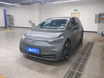 Volkswagen ID.3 · 2025 год