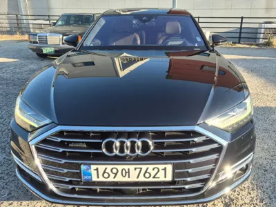 Audi A8 2020, 232200 км, за 43000000 KRW