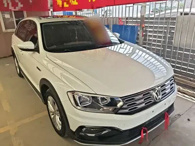 Volkswagen C-Trek 2018, 55400 км, за 45900 CNY