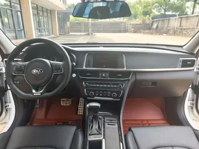 Kia K5 2018, 4800 км, за 59800 CNY