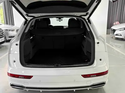 Audi Q5L 2019, 76000 км, за 119800 CNY - фото 25