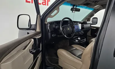 Chevrolet Express Van 2018, 55387 км, за 33500000 KRW - фото 10